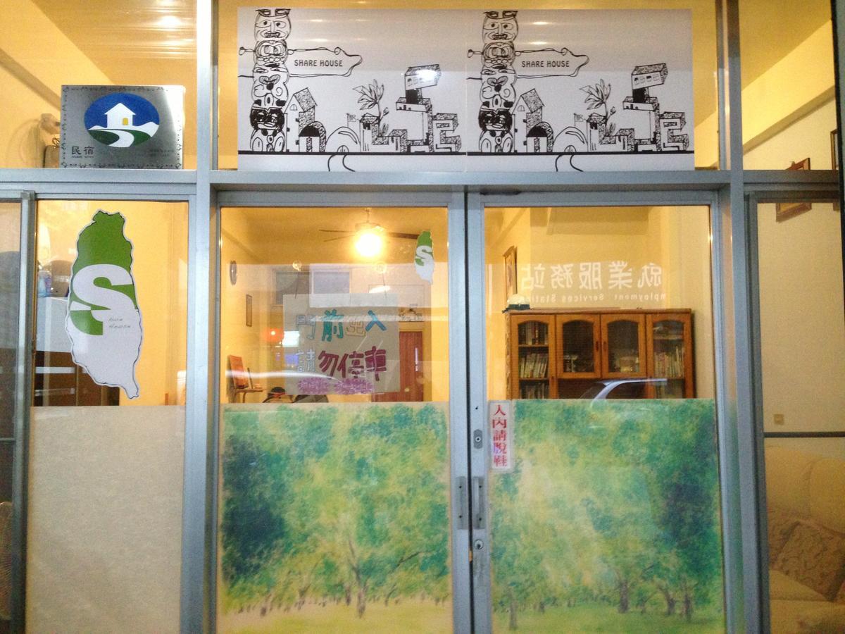 Handy Hostel 花蓮市 エクステリア 写真